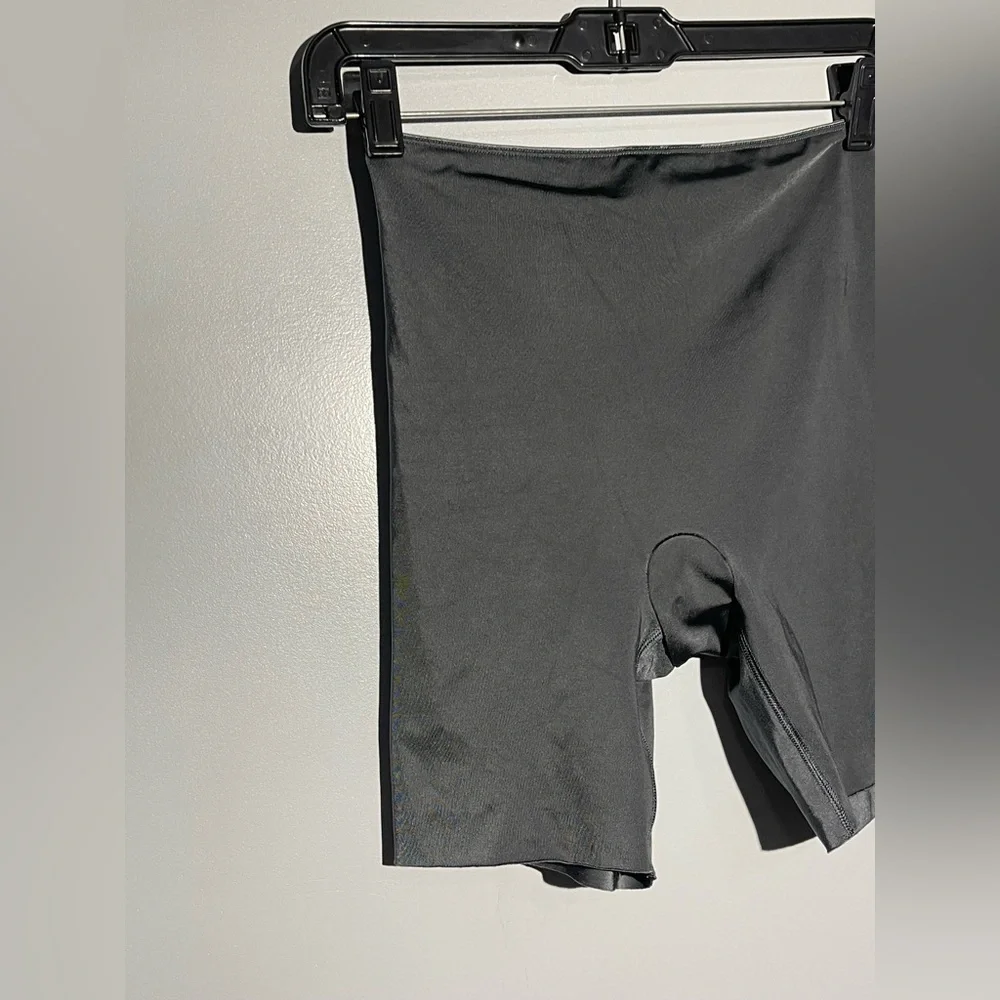 SPANX‎ Charcoal Active Shorts